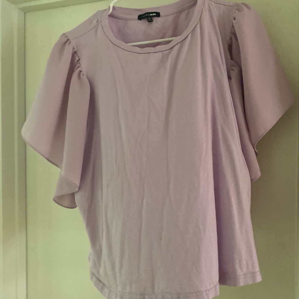 Lavender ruff arm shirt